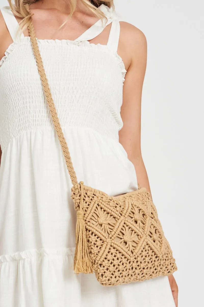 August   Delilah Lisbon Clutch In Camel